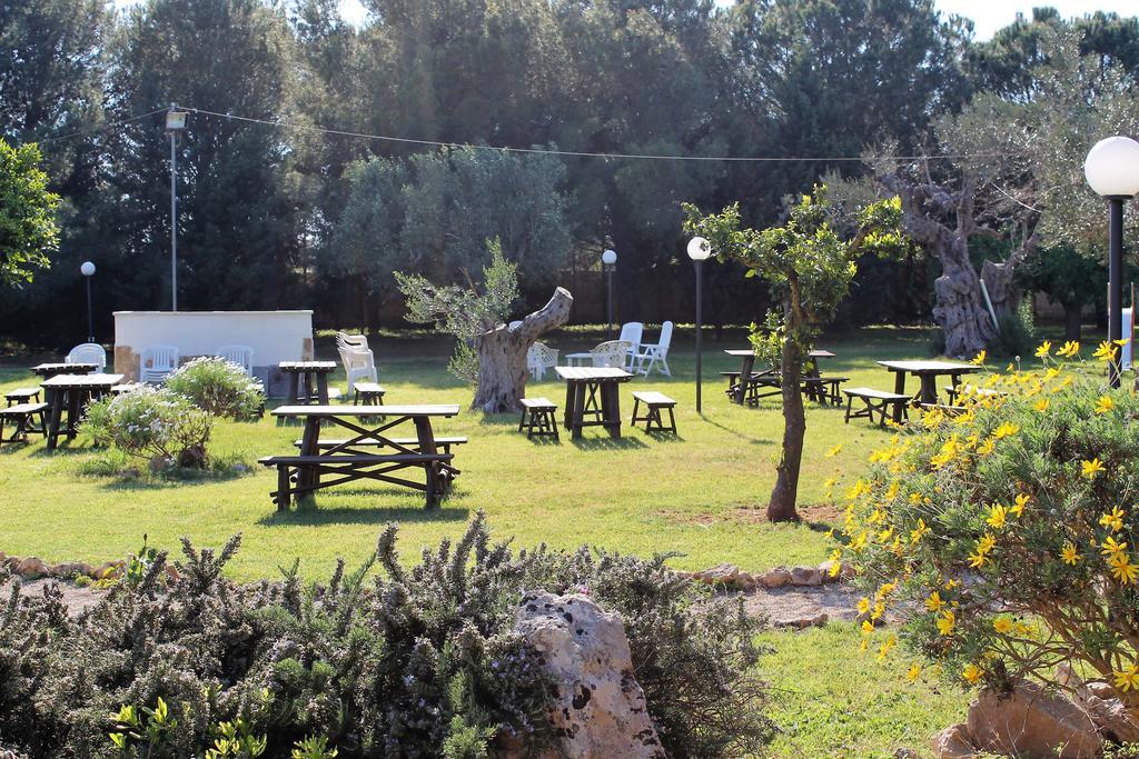 Agriturismo Santa Chiara Alezio Bagian luar foto