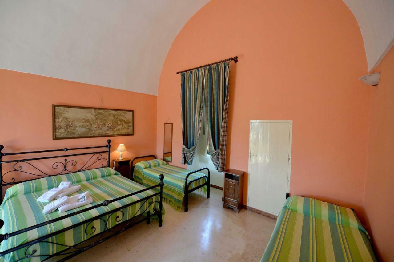 Agriturismo Santa Chiara Alezio Bagian luar foto