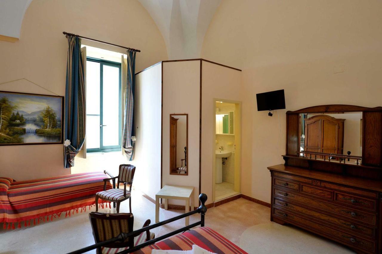 Agriturismo Santa Chiara Alezio Bagian luar foto